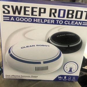Robot sweep cleaner..